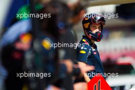 Red Bull Racing mechanics. 03.03.2016. Formula One Testing, Day Three, Barcelona, Spain. Thursday.