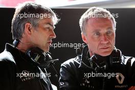 Nick Chester (GBR), Technical Director, Renault Sport F1 Team  and Bob Bell (GBR) Renault Sport Formula One Team  03.03.2016. Formula One Testing, Day Three, Barcelona, Spain. Thursday.