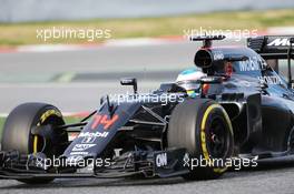 Fernando Alonso (ESP) McLaren MP4-31. 03.03.2016. Formula One Testing, Day Three, Barcelona, Spain. Thursday.