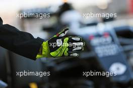 Kevin Magnussen (DEN) Renault Sport F1 Team RS16 in the pits. 01.03.2016. Formula One Testing, Day One, Barcelona, Spain. Tuesday.