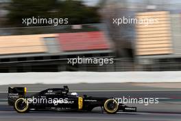Kevin Magnussen (DEN), Renault Sport F1 Team  01.03.2016. Formula One Testing, Day One, Barcelona, Spain. Tuesday.