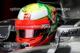 Esteban Gutierrez (MEX), Haas F1 Team  02.03.2016. Formula One Testing, Day Two, Barcelona, Spain. Wednesday.