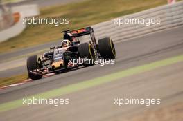 Carlos Sainz Jr (ESP) Scuderia Toro Rosso STR11. 02.03.2016. Formula One Testing, Day Two, Barcelona, Spain. Wednesday.