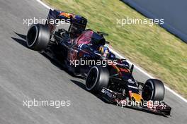 Carlos Sainz (ESP), Scuderia Toro Rosso  02.03.2016. Formula One Testing, Day Two, Barcelona, Spain. Wednesday.