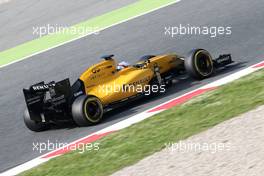 Kevin Magnussen (DEN), Renault Sport F1 Team  18.05.2016. Formula One In-Season Testing, Day Two, Barcelona, Spain. Wednesday.