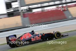 Pierre Gasly (FRA), Scuderia Toro Rosso   17.05.2016. Formula One In-Season Testing, Day One, Barcelona, Spain. Tuesday.