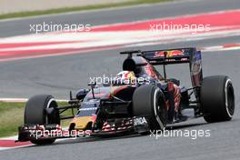 Pierre Gasly (FRA), Scuderia Toro Rosso   17.05.2016. Formula One In-Season Testing, Day One, Barcelona, Spain. Tuesday.