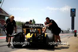 Kevin Magnussen (DEN), Renault Sport F1 Team  18.05.2016. Formula One In-Season Testing, Day Two, Barcelona, Spain. Wednesday.