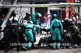 Lewis Hamilton (GBR) Mercedes AMG F1 W07 Hybrid makes a pit stop. 28.08.2016. Formula 1 World Championship, Rd 13, Belgian Grand Prix, Spa Francorchamps, Belgium, Race Day.