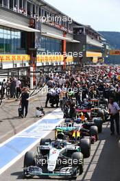 Nico Rosberg (GER) Mercedes AMG F1 W07 Hybrid in the pits as the race is stopped. 28.08.2016. Formula 1 World Championship, Rd 13, Belgian Grand Prix, Spa Francorchamps, Belgium, Race Day.