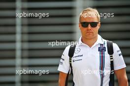 Valtteri Bottas (FIN) Williams. 01.04.2016. Formula 1 World Championship, Rd 2, Bahrain Grand Prix, Sakhir, Bahrain, Practice Day