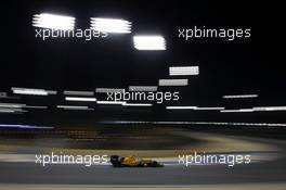 Jolyon Palmer (GBR) Renault Sport F1 Team RS16. 01.04.2016. Formula 1 World Championship, Rd 2, Bahrain Grand Prix, Sakhir, Bahrain, Practice Day