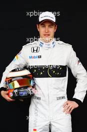 Stoffel Vandoorne (BEL) McLaren. 01.04.2016. Formula 1 World Championship, Rd 2, Bahrain Grand Prix, Sakhir, Bahrain, Practice Day