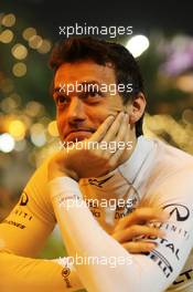 Jolyon Palmer (GBR) Renault Sport F1 Team. 01.04.2016. Formula 1 World Championship, Rd 2, Bahrain Grand Prix, Sakhir, Bahrain, Practice Day