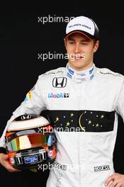 Stoffel Vandoorne (BEL) McLaren. 01.04.2016. Formula 1 World Championship, Rd 2, Bahrain Grand Prix, Sakhir, Bahrain, Practice Day