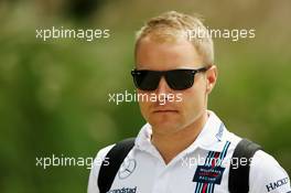 Valtteri Bottas (FIN) Williams. 01.04.2016. Formula 1 World Championship, Rd 2, Bahrain Grand Prix, Sakhir, Bahrain, Practice Day