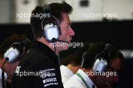 Mercedes AMG F1 engineer. 01.04.2016. Formula 1 World Championship, Rd 2, Bahrain Grand Prix, Sakhir, Bahrain, Practice Day