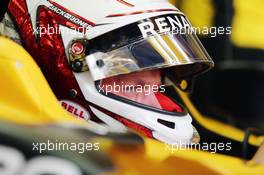 Kevin Magnussen (DEN) Renault Sport F1 Team RS16. 01.04.2016. Formula 1 World Championship, Rd 2, Bahrain Grand Prix, Sakhir, Bahrain, Practice Day