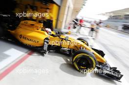 Kevin Magnussen (DEN) Renault Sport F1 Team RS16 leaves the pits. 01.04.2016. Formula 1 World Championship, Rd 2, Bahrain Grand Prix, Sakhir, Bahrain, Practice Day