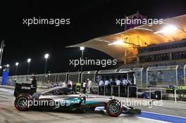 Lewis Hamilton (GBR) Mercedes AMG F1 W07 Hybrid leaves the pits. 01.04.2016. Formula 1 World Championship, Rd 2, Bahrain Grand Prix, Sakhir, Bahrain, Practice Day