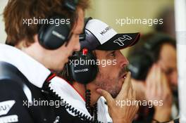 Fernando Alonso (ESP) McLaren. 01.04.2016. Formula 1 World Championship, Rd 2, Bahrain Grand Prix, Sakhir, Bahrain, Practice Day
