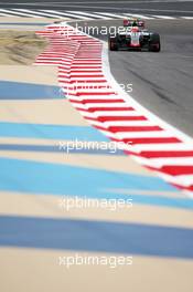 Esteban Gutierrez (MEX) Haas F1 Team VF-16. 01.04.2016. Formula 1 World Championship, Rd 2, Bahrain Grand Prix, Sakhir, Bahrain, Practice Day