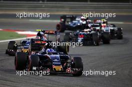 Max Verstappen (NLD) Scuderia Toro Rosso STR11. 03.04.2016. Formula 1 World Championship, Rd 2, Bahrain Grand Prix, Sakhir, Bahrain, Race Day.