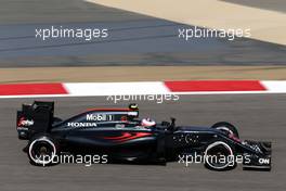 Jenson Button (GBR), McLaren Honda  02.04.2016. Formula 1 World Championship, Rd 2, Bahrain Grand Prix, Sakhir, Bahrain, Qualifying Day.