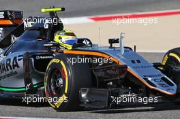Sergio Perez (MEX) Sahara Force India F1 VJM09. 02.04.2016. Formula 1 World Championship, Rd 2, Bahrain Grand Prix, Sakhir, Bahrain, Qualifying Day.