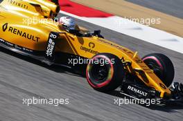 Kevin Magnussen (DEN) Renault Sport F1 Team RS16. 02.04.2016. Formula 1 World Championship, Rd 2, Bahrain Grand Prix, Sakhir, Bahrain, Qualifying Day.