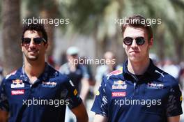 (L to R): Daniel Ricciardo (AUS) Red Bull Racing with team mate Daniil Kvyat (RUS) Red Bull Racing. 02.04.2016. Formula 1 World Championship, Rd 2, Bahrain Grand Prix, Sakhir, Bahrain, Qualifying Day.