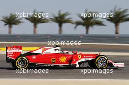 Kimi Raikkonen (FIN) Ferrari SF16-H. 02.04.2016. Formula 1 World Championship, Rd 2, Bahrain Grand Prix, Sakhir, Bahrain, Qualifying Day.