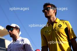 Jolyon Palmer (GBR), Renault Sport F1 Team  03.04.2016. Formula 1 World Championship, Rd 2, Bahrain Grand Prix, Sakhir, Bahrain, Race Day.