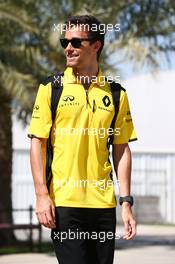 Jolyon Palmer (GBR) Renault Sport F1 Team. 03.04.2016. Formula 1 World Championship, Rd 2, Bahrain Grand Prix, Sakhir, Bahrain, Race Day.