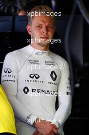 Kevin Magnussen (DEN) Renault Sport F1 Team. 11.11.2016. Formula 1 World Championship, Rd 20, Brazilian Grand Prix, Sao Paulo, Brazil, Practice Day.