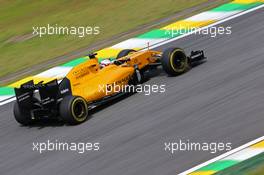 Kevin Magnussen (DEN) Renault Sport F1 Team  11.11.2016. Formula 1 World Championship, Rd 20, Brazilian Grand Prix, Sao Paulo, Brazil, Practice Day.