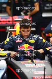 Daniel Ricciardo (AUS) Red Bull Racing RB12. 11.11.2016. Formula 1 World Championship, Rd 20, Brazilian Grand Prix, Sao Paulo, Brazil, Practice Day.