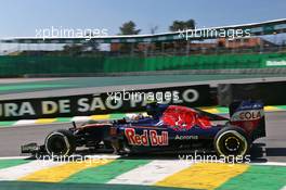 Carlos Sainz Jr (ESP) Scuderia Toro Rosso STR11. 11.11.2016. Formula 1 World Championship, Rd 20, Brazilian Grand Prix, Sao Paulo, Brazil, Practice Day.