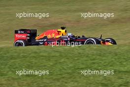 Daniel Ricciardo (AUS) Red Bull Racing RB12. 11.11.2016. Formula 1 World Championship, Rd 20, Brazilian Grand Prix, Sao Paulo, Brazil, Practice Day.