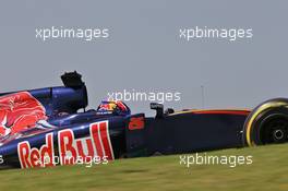 Daniil Kvyat (RUS) Scuderia Toro Rosso STR11. 11.11.2016. Formula 1 World Championship, Rd 20, Brazilian Grand Prix, Sao Paulo, Brazil, Practice Day.