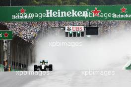 Lewis Hamilton (GBR) Mercedes AMG F1 W07 Hybrid. 13.11.2016. Formula 1 World Championship, Rd 20, Brazilian Grand Prix, Sao Paulo, Brazil, Race Day.