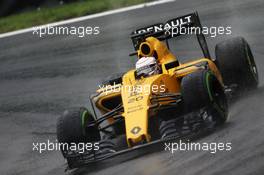Kevin Magnussen (DEN) Renault Sport F1 Team RS16. 13.11.2016. Formula 1 World Championship, Rd 20, Brazilian Grand Prix, Sao Paulo, Brazil, Race Day.
