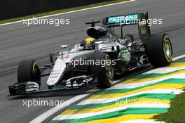 Lewis Hamilton (GBR) Mercedes AMG F1 W07 Hybrid. 12.11.2016. Formula 1 World Championship, Rd 20, Brazilian Grand Prix, Sao Paulo, Brazil, Qualifying Day.