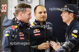 (L to R): Christian Horner (GBR) Red Bull Racing Team Principal with Gianpiero Lambiase (ITA) Red Bull Racing Engineer and Max Verstappen (NLD) Red Bull Racing. 12.11.2016. Formula 1 World Championship, Rd 20, Brazilian Grand Prix, Sao Paulo, Brazil, Qualifying Day.