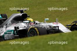 Lewis Hamilton (GBR) Mercedes AMG F1 W07 Hybrid. 12.11.2016. Formula 1 World Championship, Rd 20, Brazilian Grand Prix, Sao Paulo, Brazil, Qualifying Day.