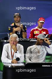 (L to R): Charlie Whiting (GBR) FIA Delegate with Lewis Hamilton (GBR) Mercedes AMG F1 in the FIA Press Conference. 10.11.2016. Formula 1 World Championship, Rd 20, Brazilian Grand Prix, Sao Paulo, Brazil, Preparation Day.