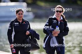 Monisha Kaltenborn (AUT) Sauber Team Principal (Left). 10.06.2016. Formula 1 World Championship, Rd 7, Canadian Grand Prix, Montreal, Canada, Practice Day.