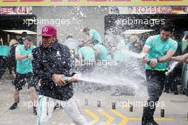 Race winner Lewis Hamilton (GBR) Mercedes AMG F1 celebrates with the team. 12.06.2016. Formula 1 World Championship, Rd 7, Canadian Grand Prix, Montreal, Canada, Race Day.