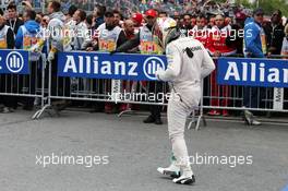 Race winner Lewis Hamilton (GBR) Mercedes AMG F1 celebrates in parc ferme. 12.06.2016. Formula 1 World Championship, Rd 7, Canadian Grand Prix, Montreal, Canada, Race Day.