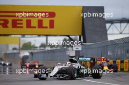 Lewis Hamilton (GBR) Mercedes AMG F1 W07 Hybrid. 12.06.2016. Formula 1 World Championship, Rd 7, Canadian Grand Prix, Montreal, Canada, Race Day.